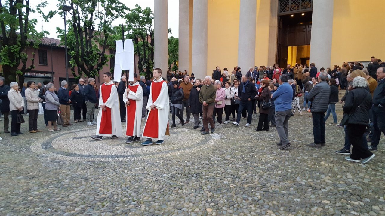 Processione del Sabato Santo a Concorezzo, FOTO E VIDEO