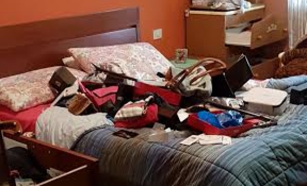 A Seregno rubano persino le mutande