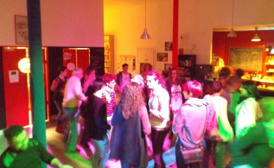 All«Arci Scuotivento» la prima serata omosessuale della storia di Monza