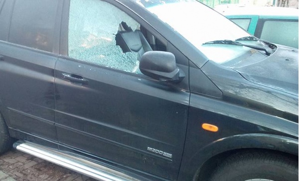 Desio – Colpo di pistola contro l’auto di un candidato consigliere del Movimento 5 Stelle