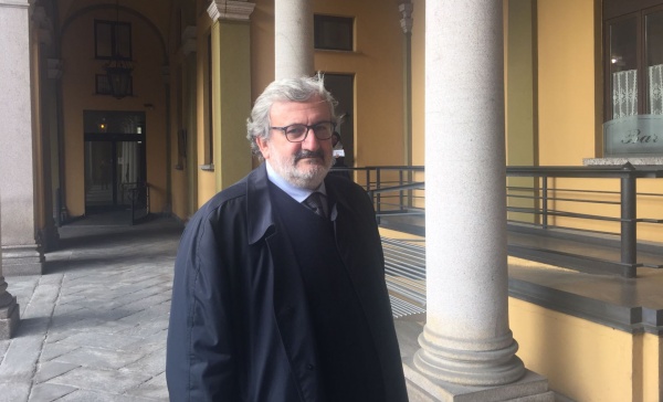 Diffamazione a mezzo stampa, presidente della regione Puglia a Monza