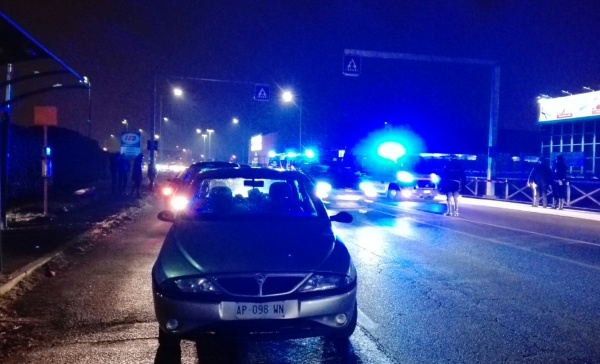 Investimento su viale Lbertà, due ragazze centrate mentre uscivano dall’azienda