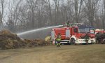 Lentate sul Seveso - Incendio a Birago, brucia una distesa di balle di fieno