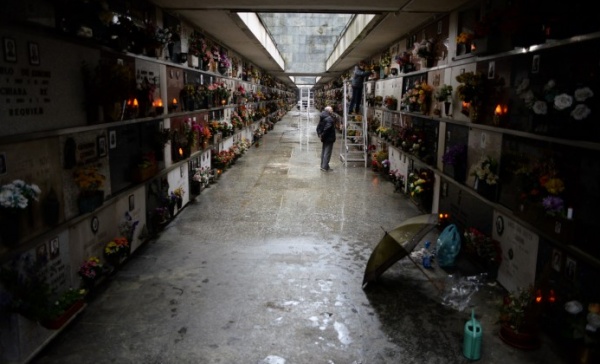 Monza, divieti e servizi nei cimiteri monzesi
