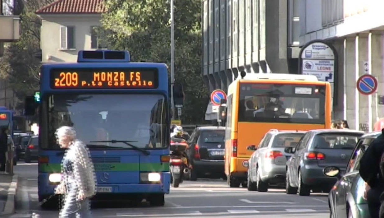 Proroga di un mese per i servizi bus extraurbani