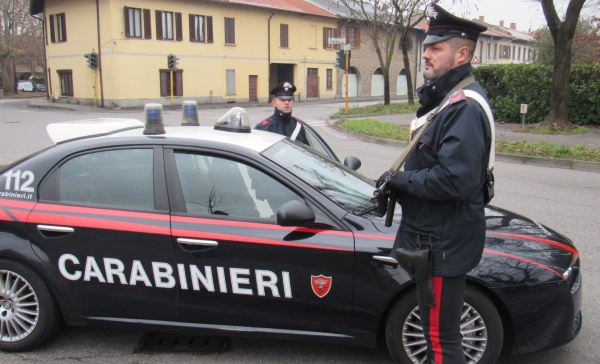 Seregno: arrestati nel nascondiglio con la moto appena rubata