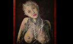 Seregno: un seno nudo fa scandalo alla mostra