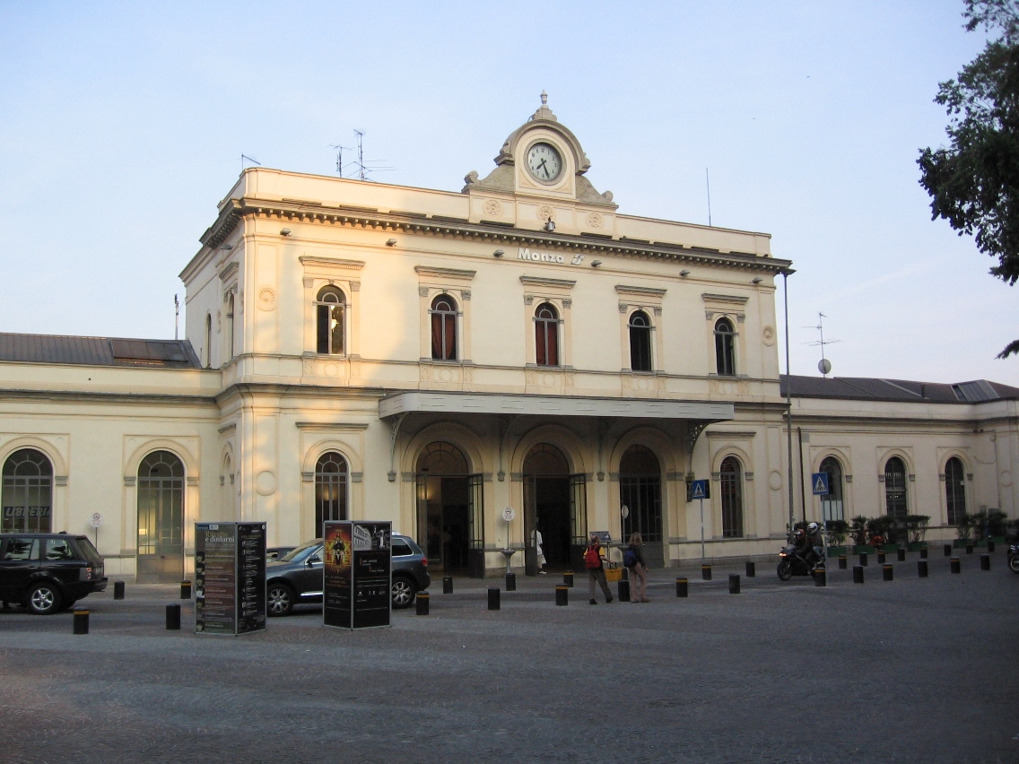 Linea Monza-Lecco elettrificata, l’Associazione HQMonza “La stazione diventi un hub”