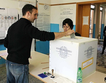 Vedano, vince il Sì