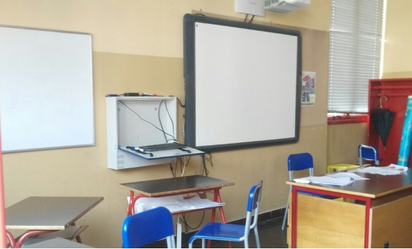 Vimercate – Assalto all’Omnicomprensivo, danneggiate 21 classi