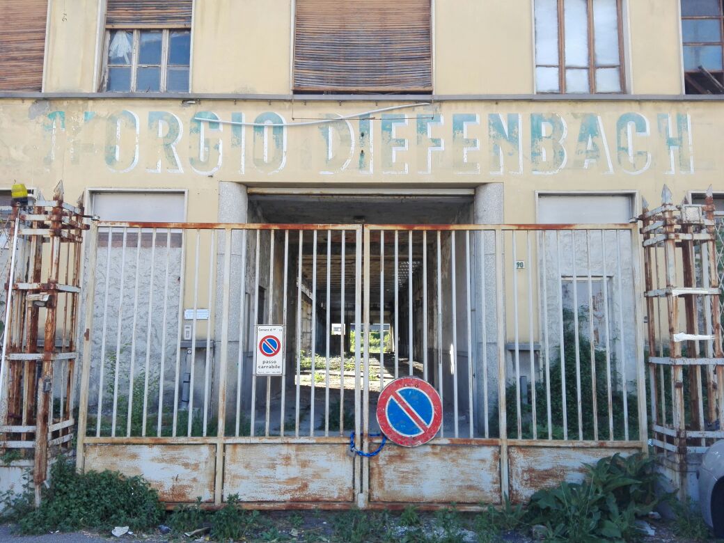 Allarme incendio a Monza in via Borgazzi. VIDEO