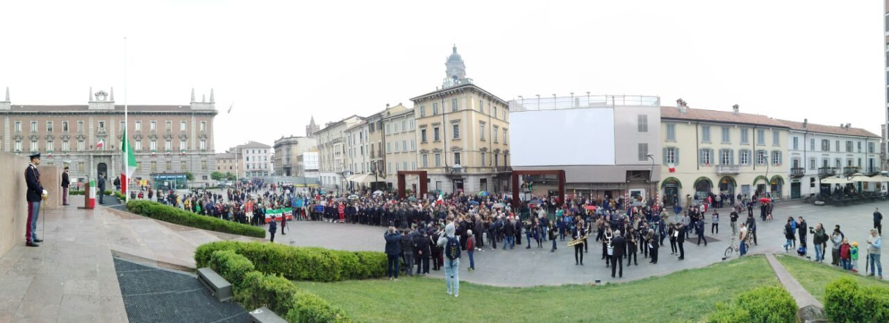 Monza, in piazza Trento e Trieste si ricorda la Liberazione VIDEO