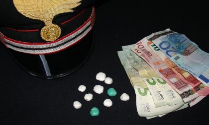 Carate, cocaina negli slip: arrestato uno spacciatore