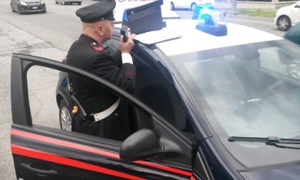 Spacciava "per arrotondare": camionista arrestato a Sovico