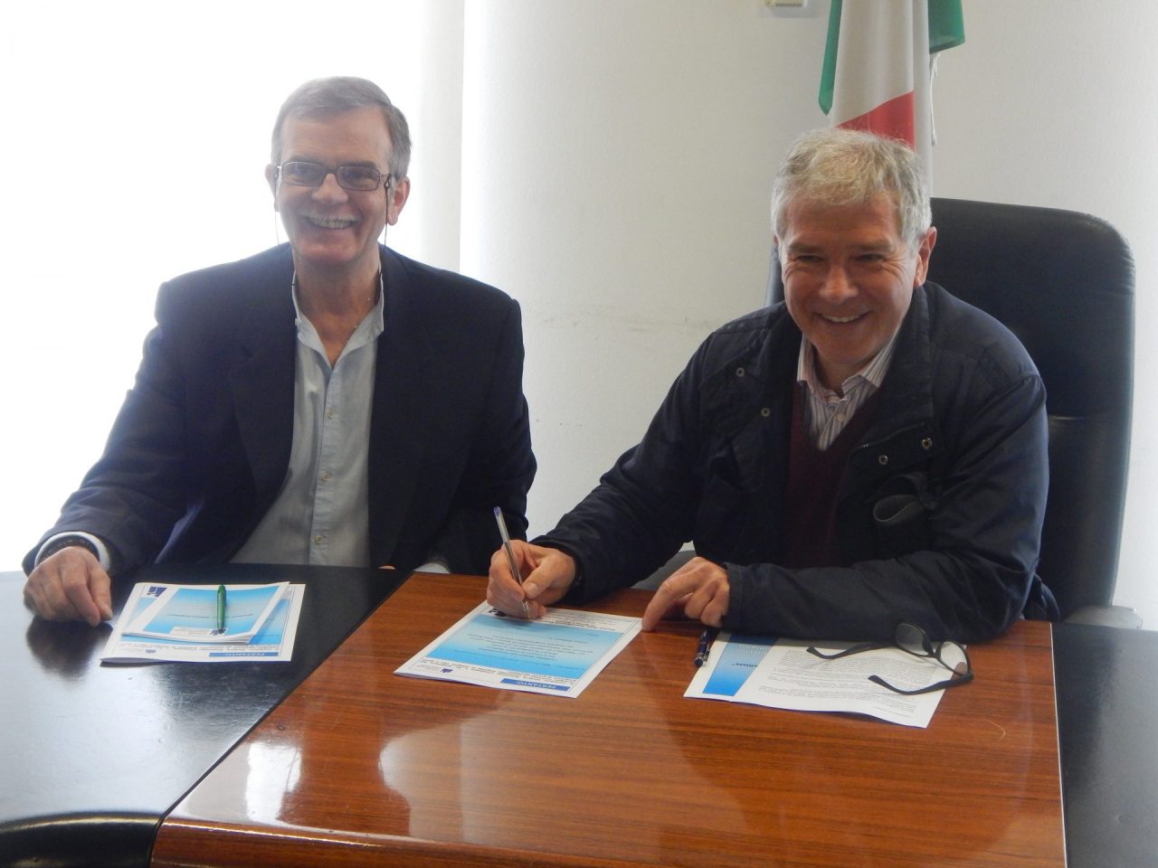 Cesano, Maurilio Longhin firma il manifesto del Forum delle Associazioni Familiari