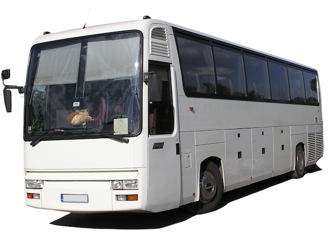 Seregno: bus della gita scolastica multato dalla Polstrada, la società deve sostituirlo