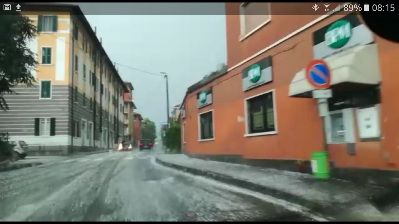 Che grandinata a Carnate VIDEO