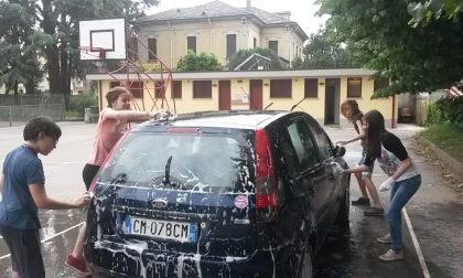 Car wash in oratorio per aiutare chi è in difficoltà