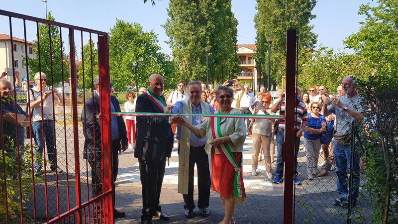Carnate: taglio del nastro per dorsale verde e i giardinetti don Felice Radice