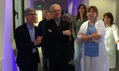 Monsignor Garascia in visita all'Ospedale di Vimercate