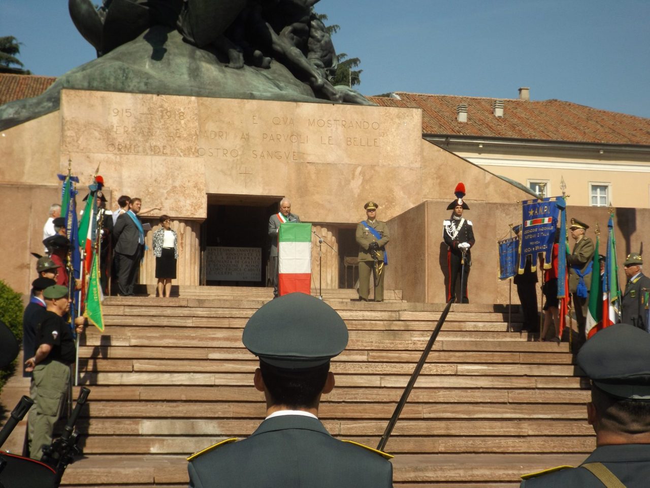 Una solenne Festa della Repubblica a Monza ieri mattina