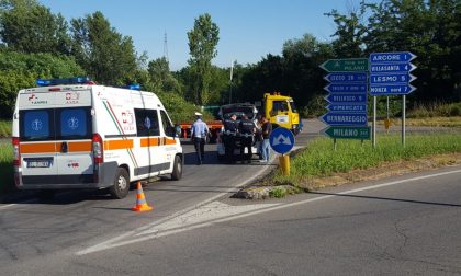 Usmate: ciclista investito da un camion, 18enne in gravi condizioni