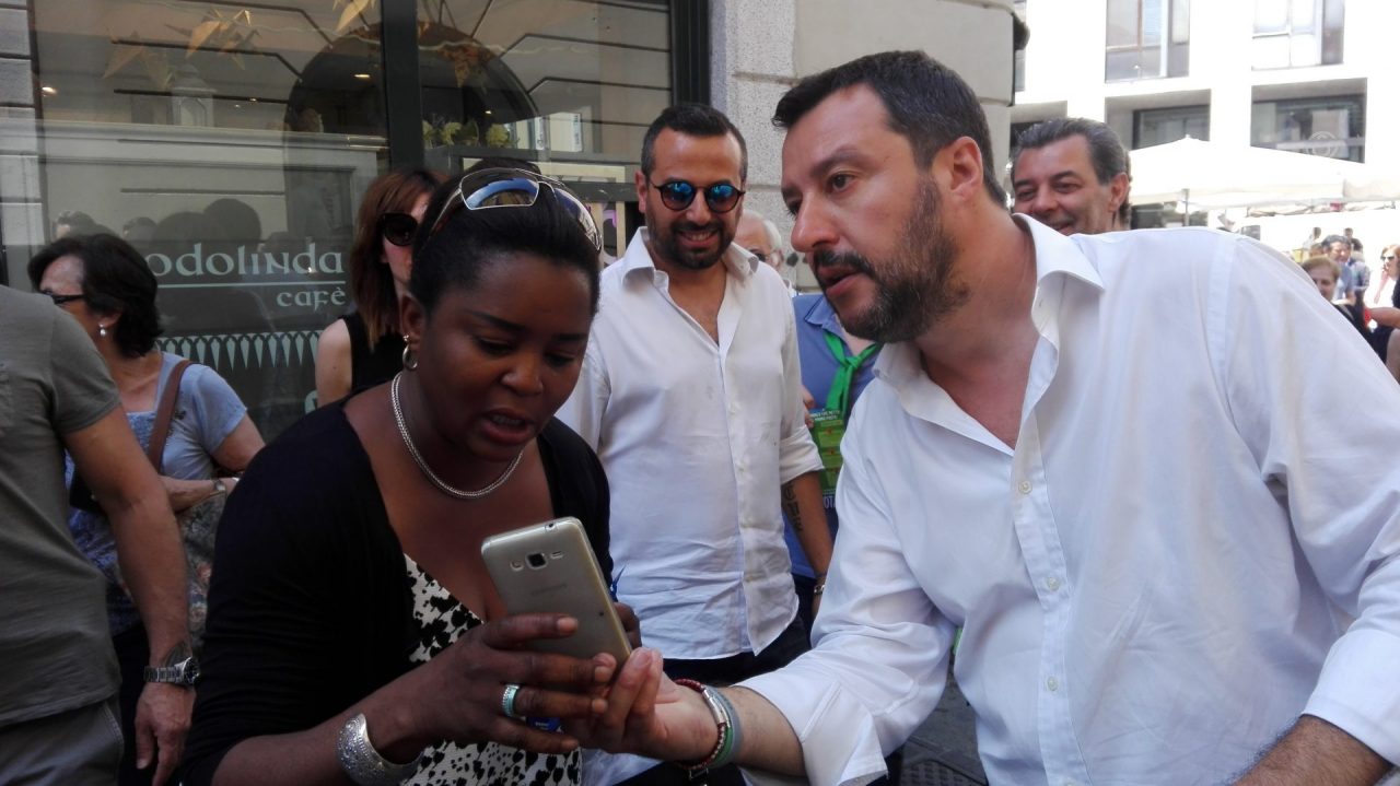 Elezioni, Salvini di nuovo a Monza al mercato