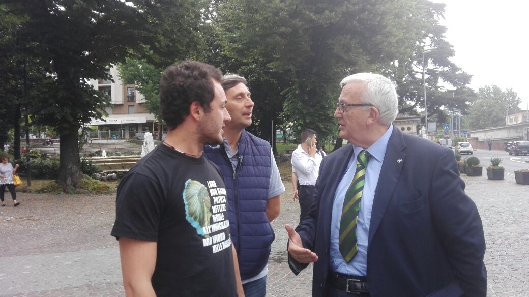 Elezioni amministrative: ciclone Borghezio in stazione Monza