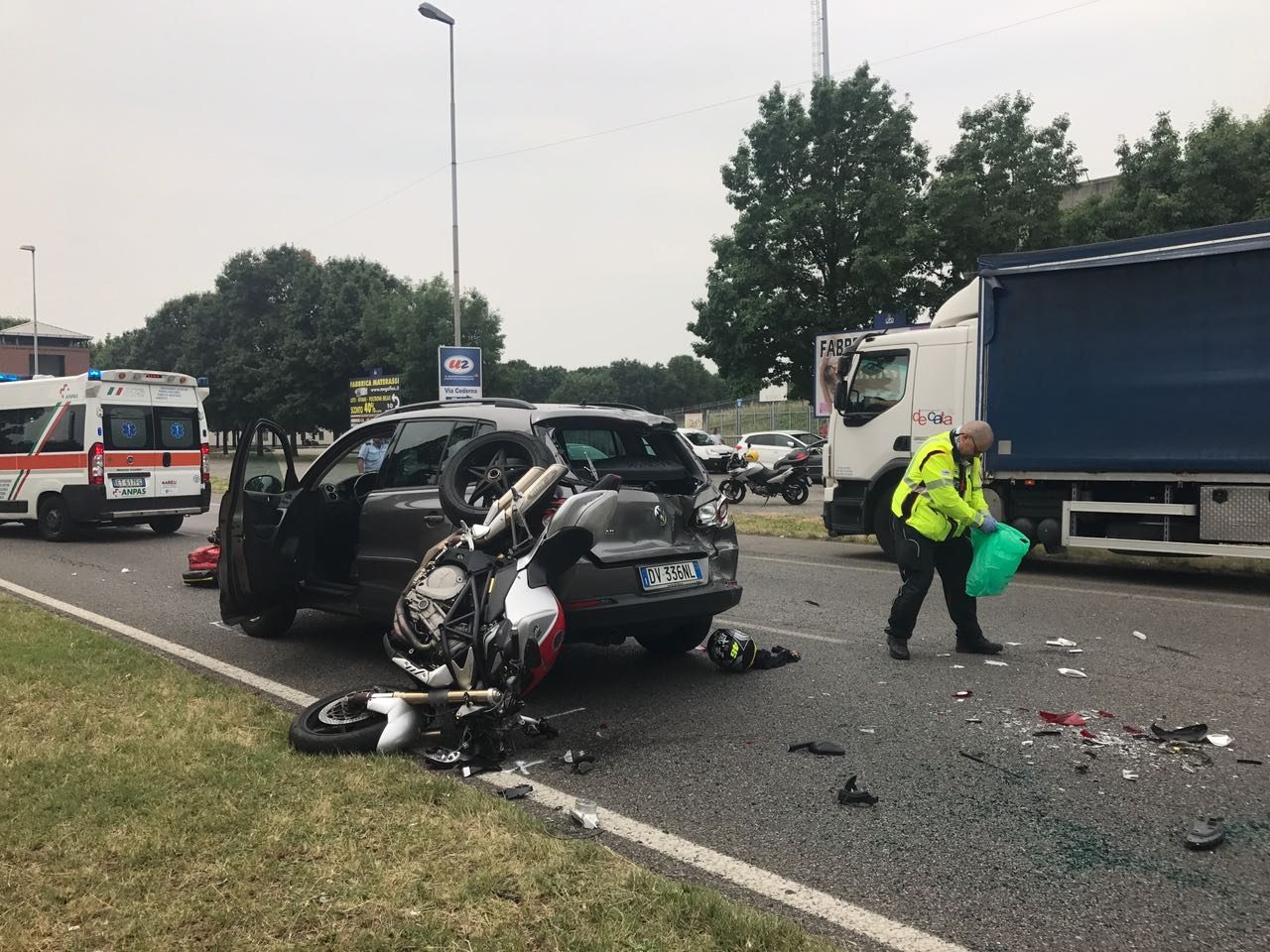 Monza, pauroso incidente in zona stadio: c’è l’elisoccorso. LE FOTO