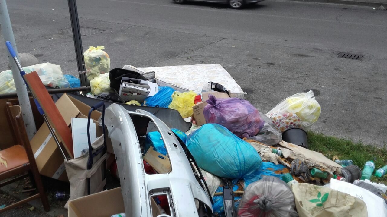 Seregno: allarme vandalismi e rifiuti a Sant’Ambrogio