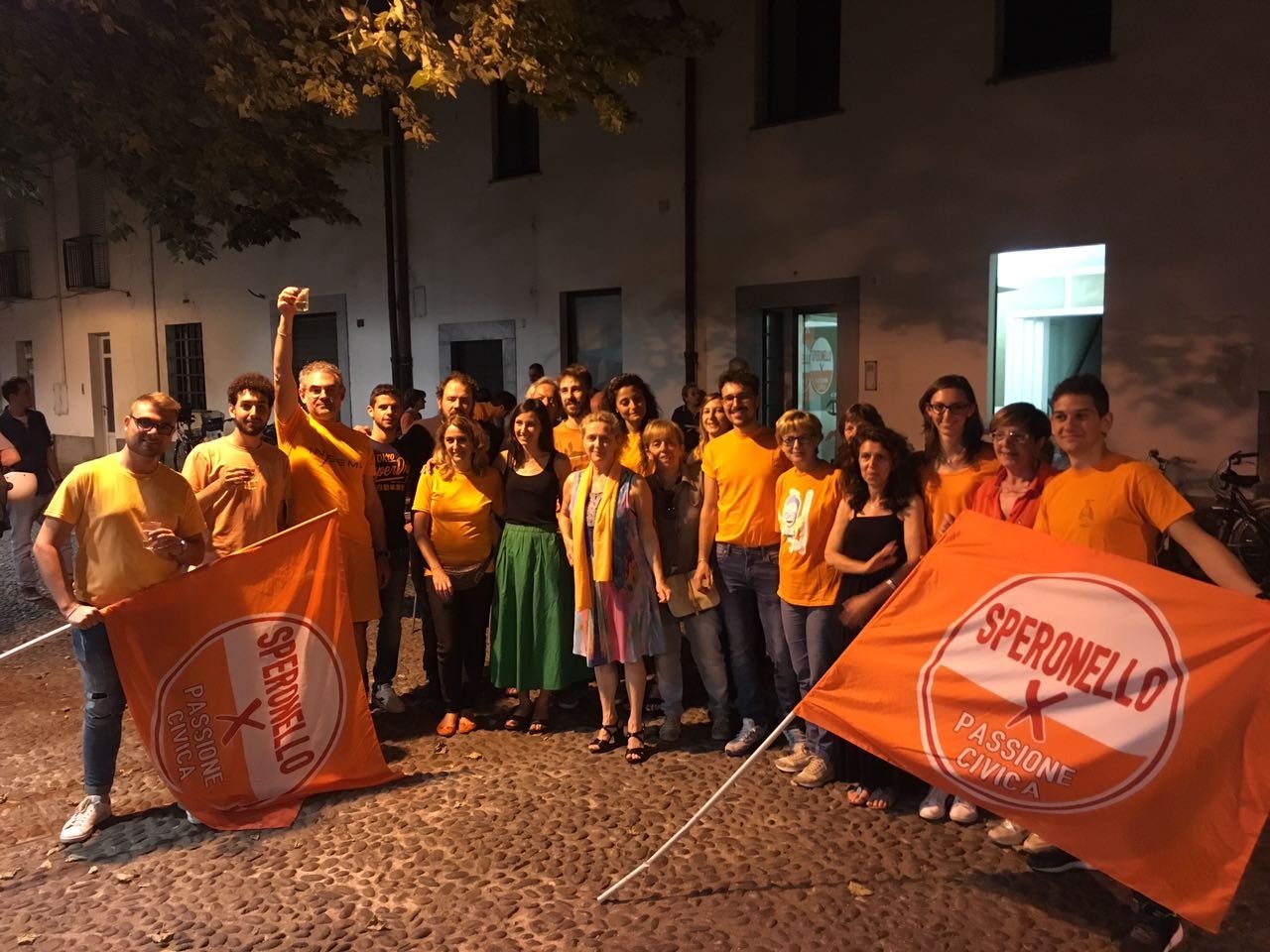 A Cesano l’onda arancione di “Passione Civica”  arriva in piazza Arese