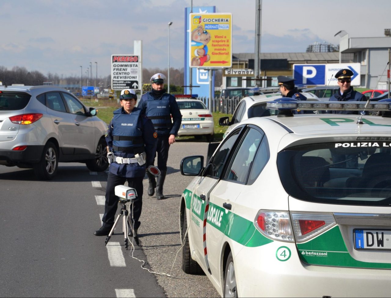 A Limbiate rocambolesco inseguimento, doppia denuncia
