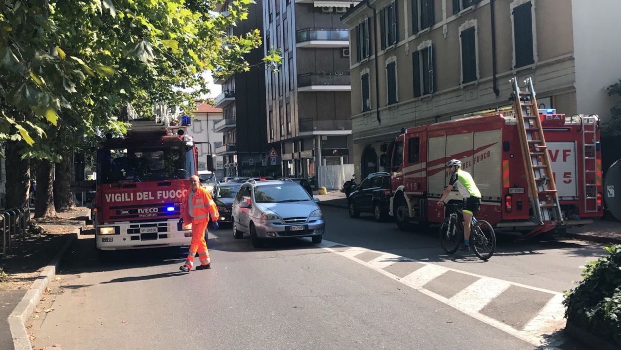 Cadavere nel Villoresi a Monza