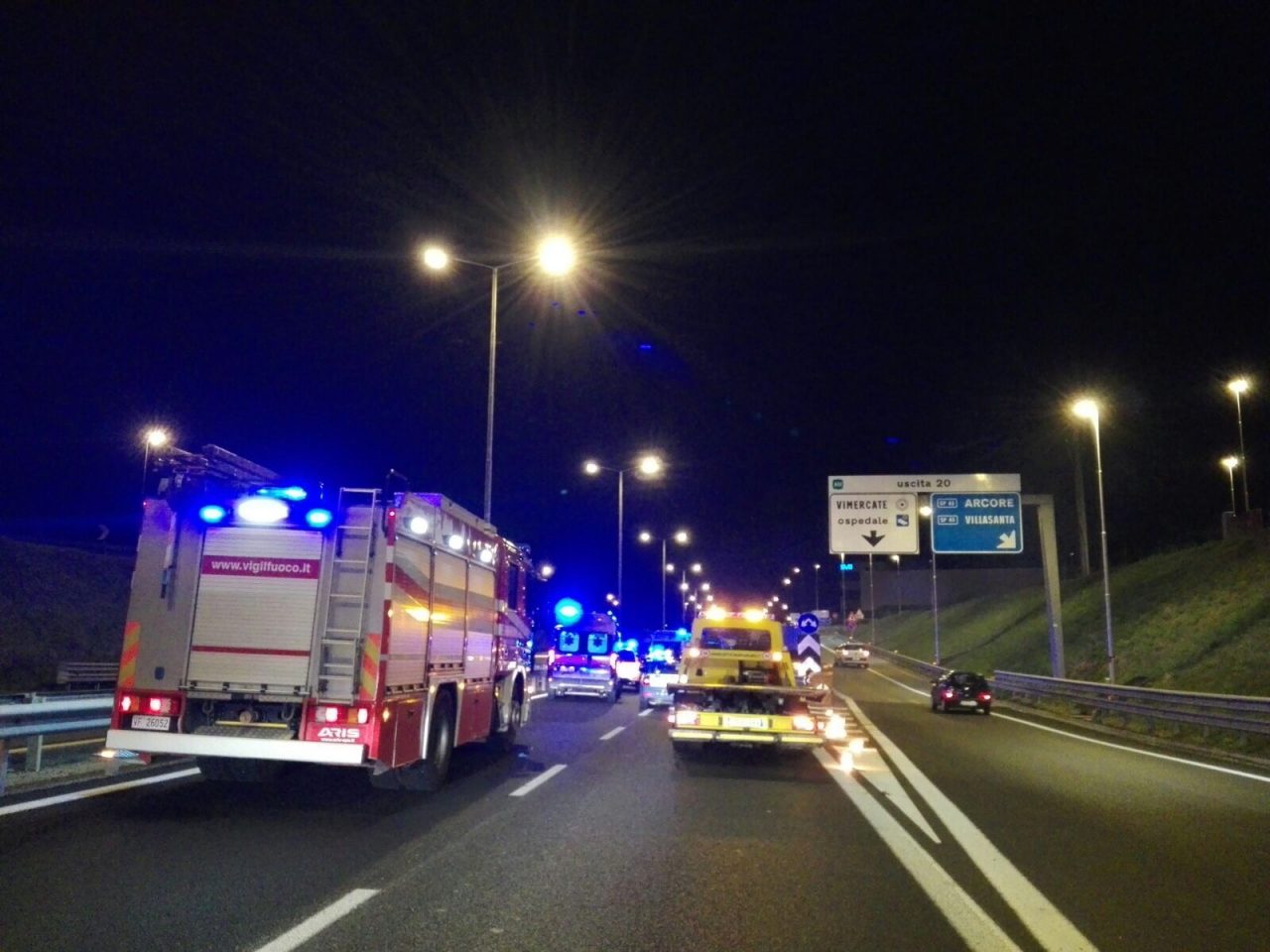 Vimercate: fuga e schianto in tangenziale