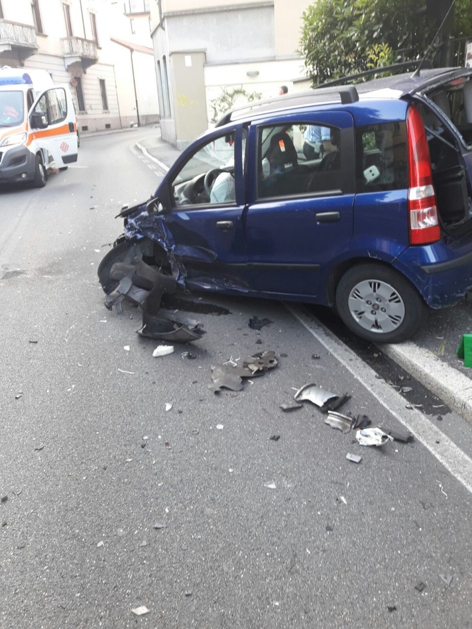 Incidente via San Gottardo