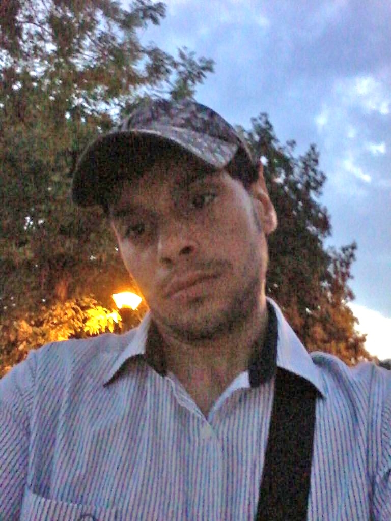 Jonathan o Jonatan? 26enne di Limbiate alla ricerca dell'”h” perduta
