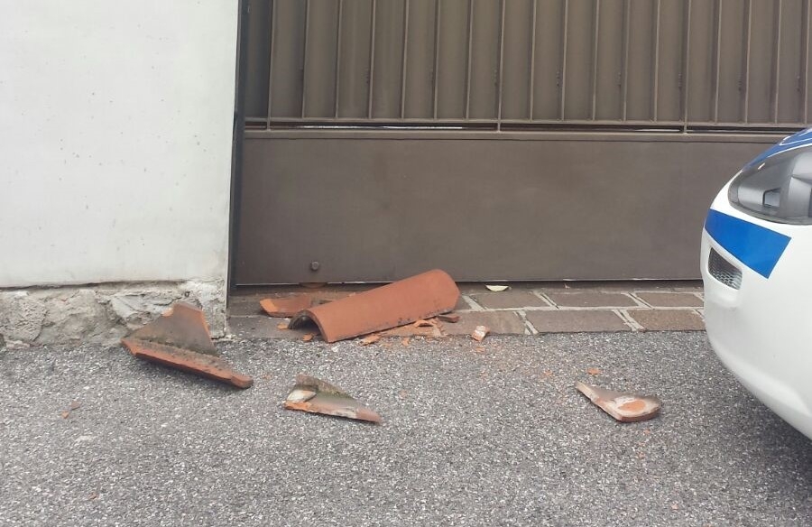 Tentato furto in via Annoni, ragazzina minorenne in carcere
