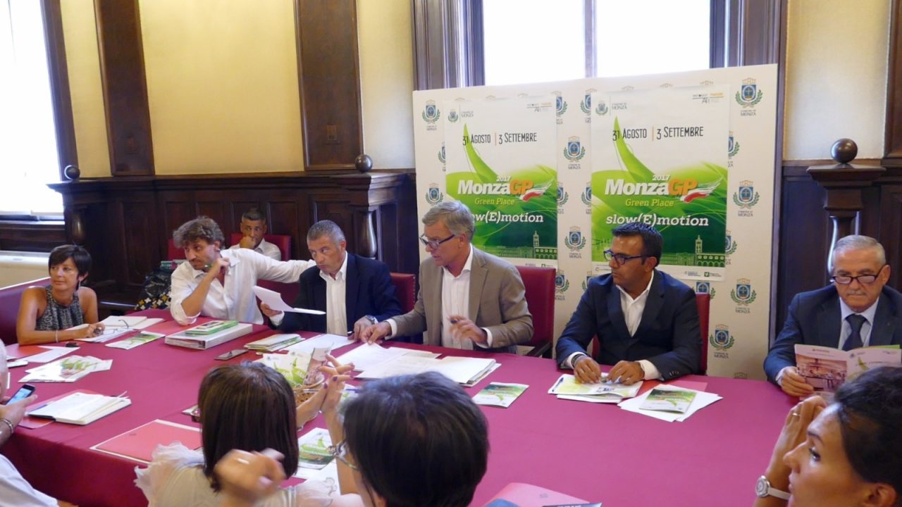 Monza Gp, pronti al via: gli eventi, il tifo, la gara VIDEO