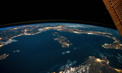 Nespoli fotografa l'Italia dallo spazio