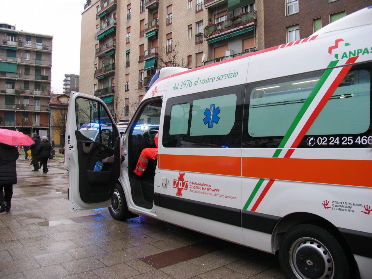 Sesto San Giovanni: distrugge un’ambulanza, 37enne arrestato dalla Polizia