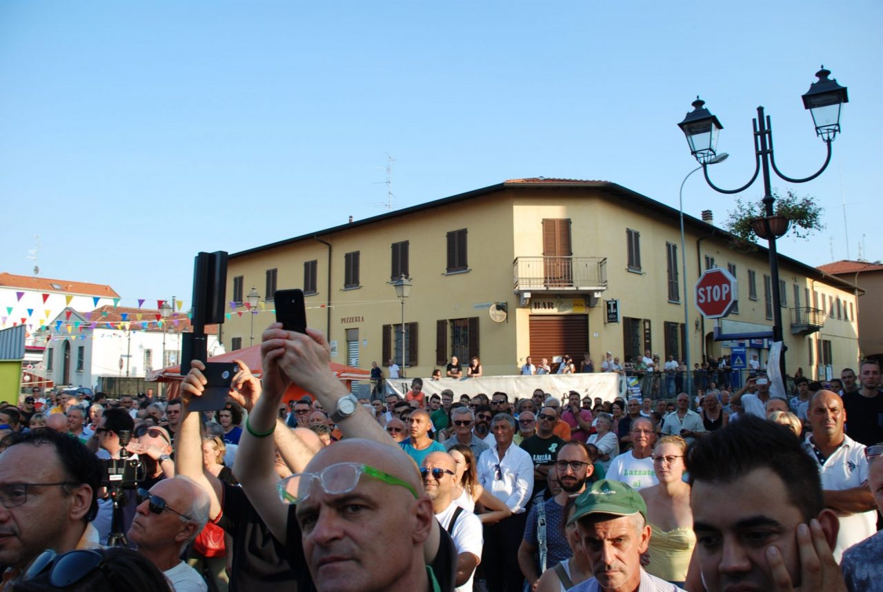 Profughi a Lazzate
