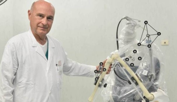 Seregno: revocati i domiciliari all’ortopedico Norberto Confalonieri
