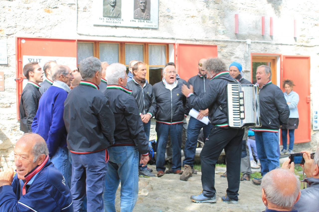 Montagna, musica e buona cucina al rifugio con il Cai Desio – FOTO