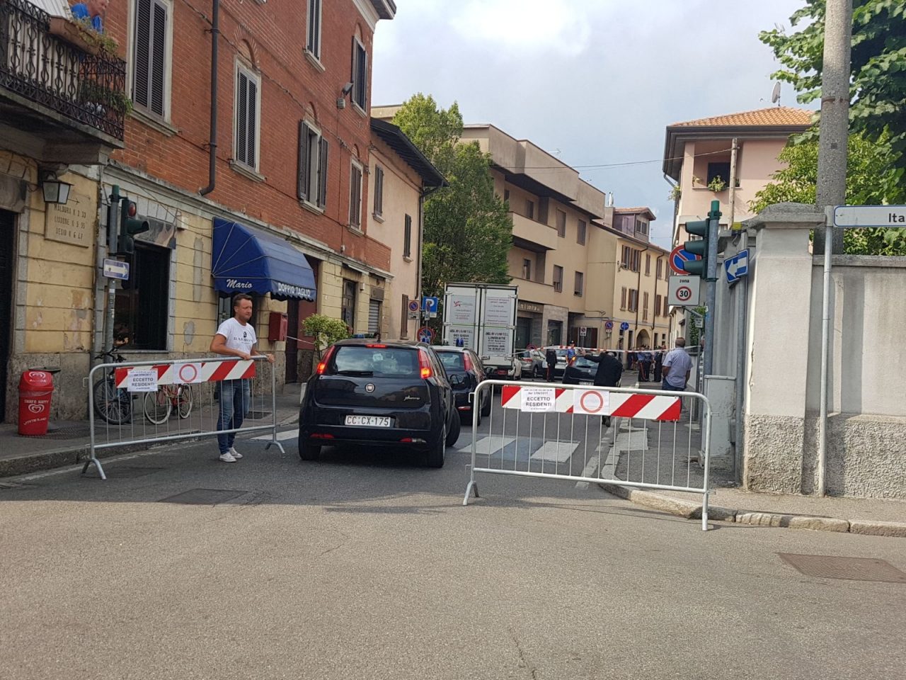 Sparatoria a Macherio, migliorano le condizioni del ferito