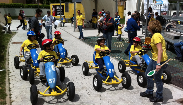 Bimbi e ragazzi a scuola di guida sicura con “Baby Drive Your Car!” – ECCO DOVE