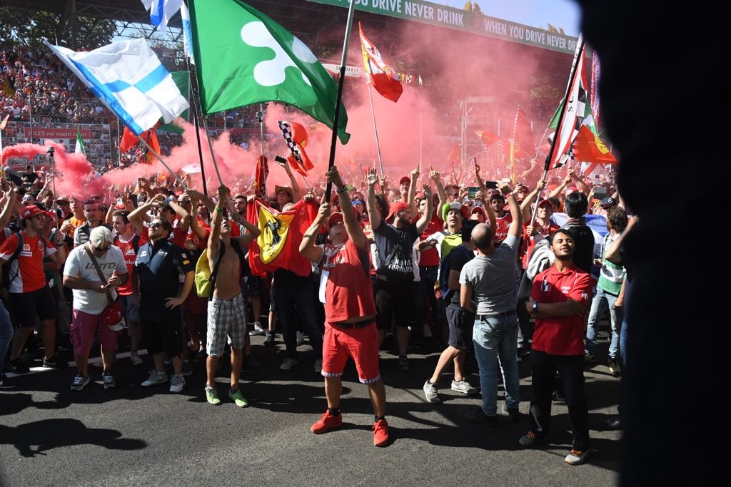 Gran Premio di Monza: è boom di presenze. Tutte le foto e i video della giornata