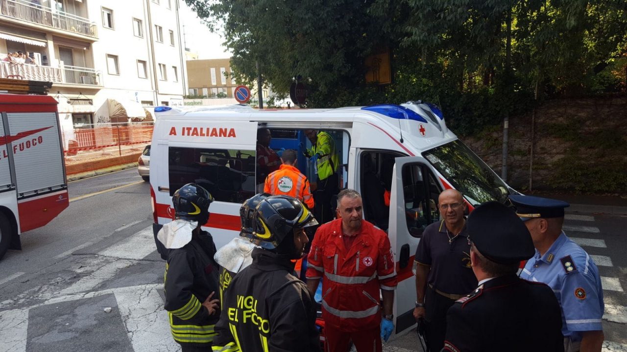 Arcore: è morto il pakistano che si è dato fuoco davanti alla Coop