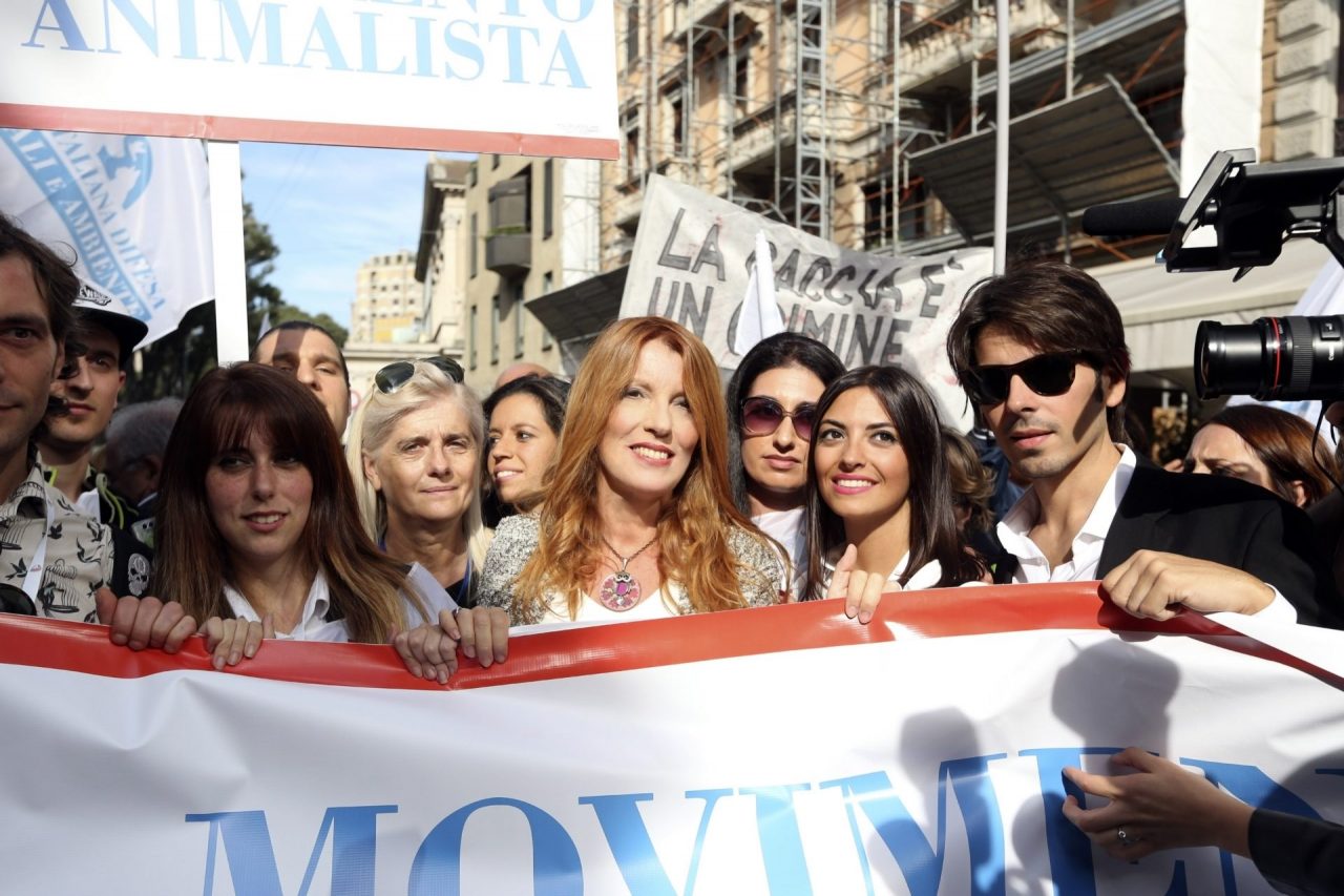 Stop alla caccia: corteo del Movimento animalista