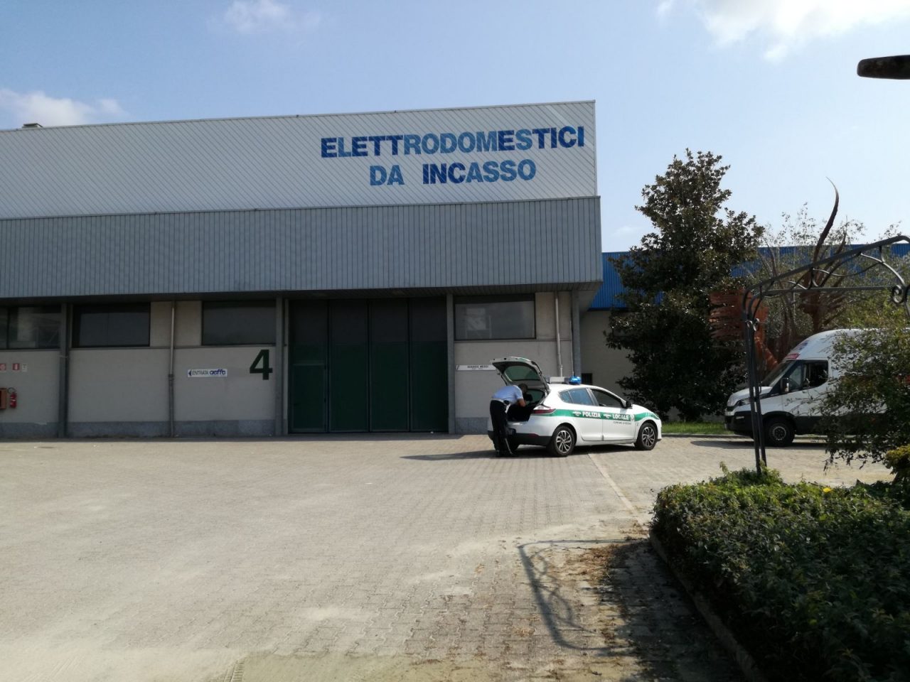 Infortunio sul lavoro a Desio, ferito un 66enne