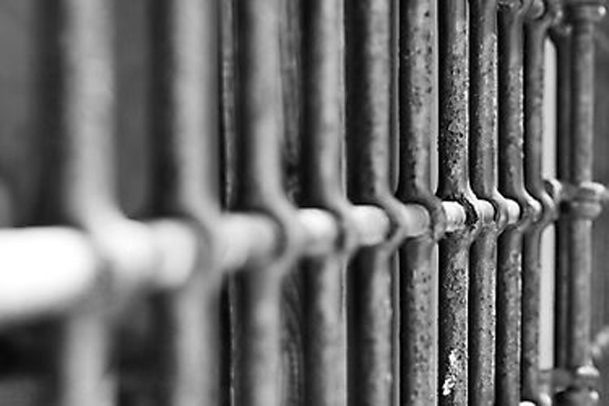 Monza, ennesimo suicidio: carcere in primo piano